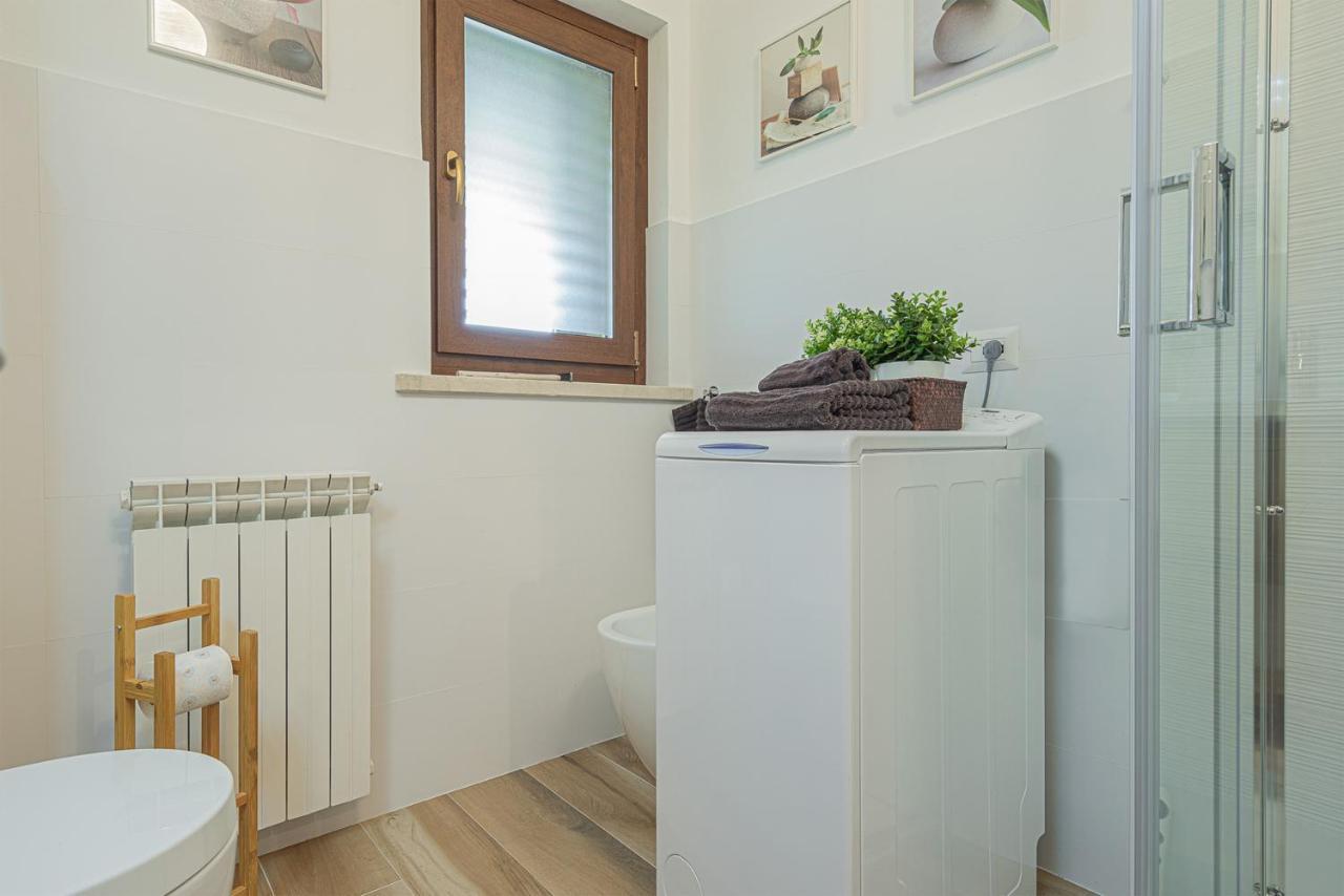 Dolce Vita Family Apartment Σιρμιόνε Εξωτερικό φωτογραφία